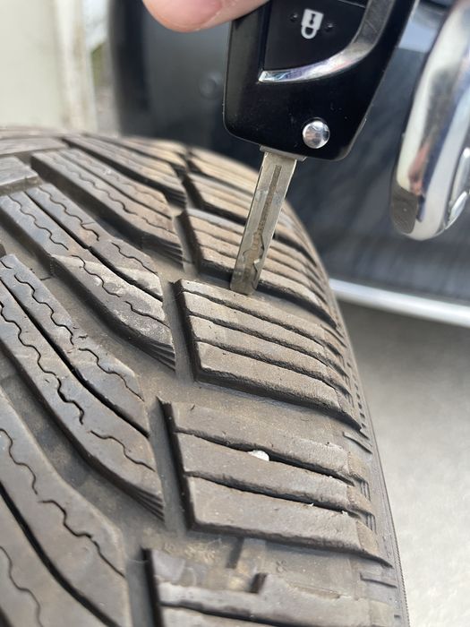 Michelin alpine R17 зимова