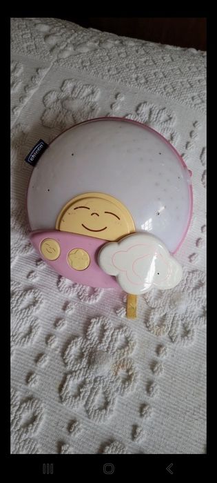 Luz de presença e música da Chicco