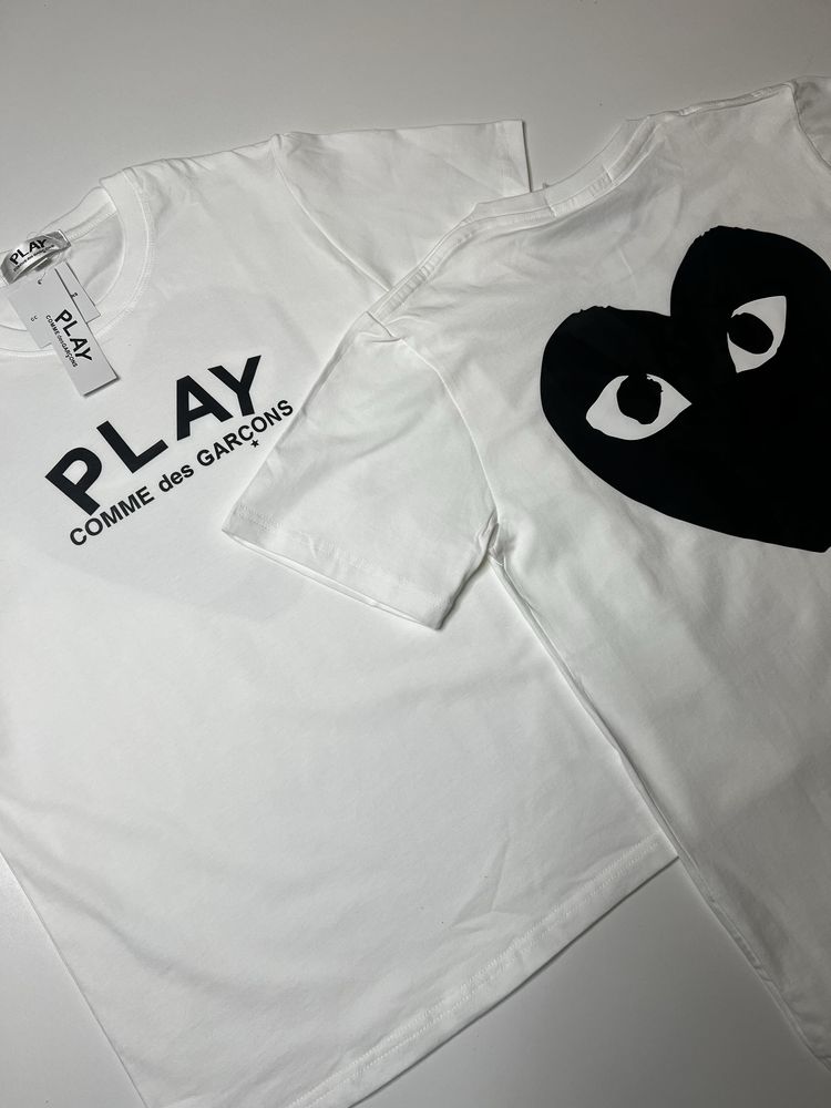 Футболка Comme Des Garcons , cdg