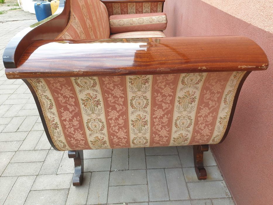 Piękna Sofa Bidermeier