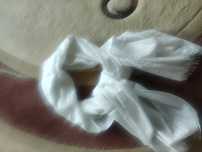 Nowy elegancki szal firma hm