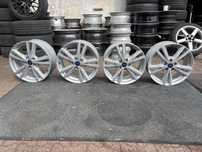 Felgi ford 17 5x108 oryginalne z czujnikami jak nowe