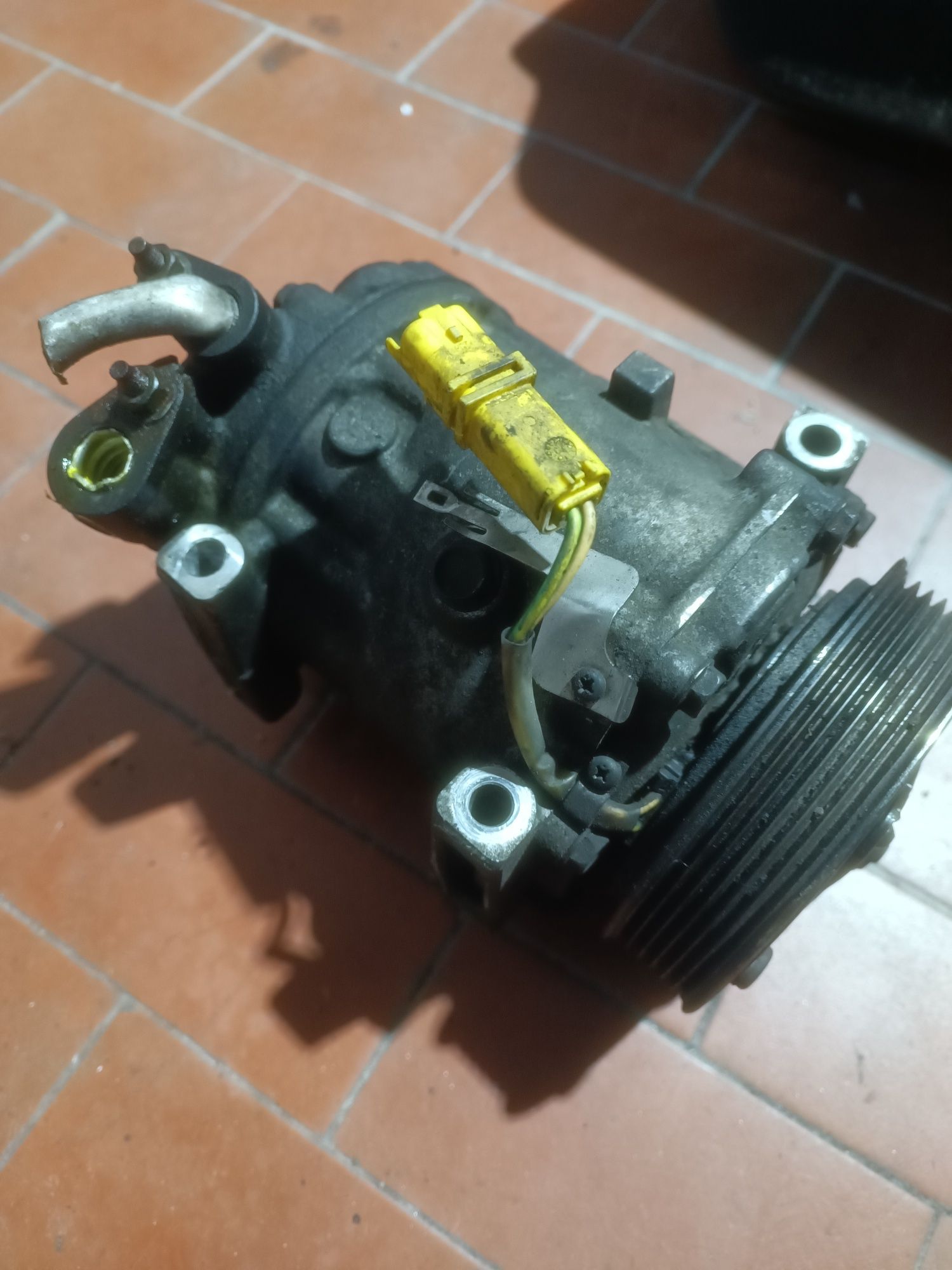 Compressor Ar Condicionado Peugeot/Citroen 1.6 HDI