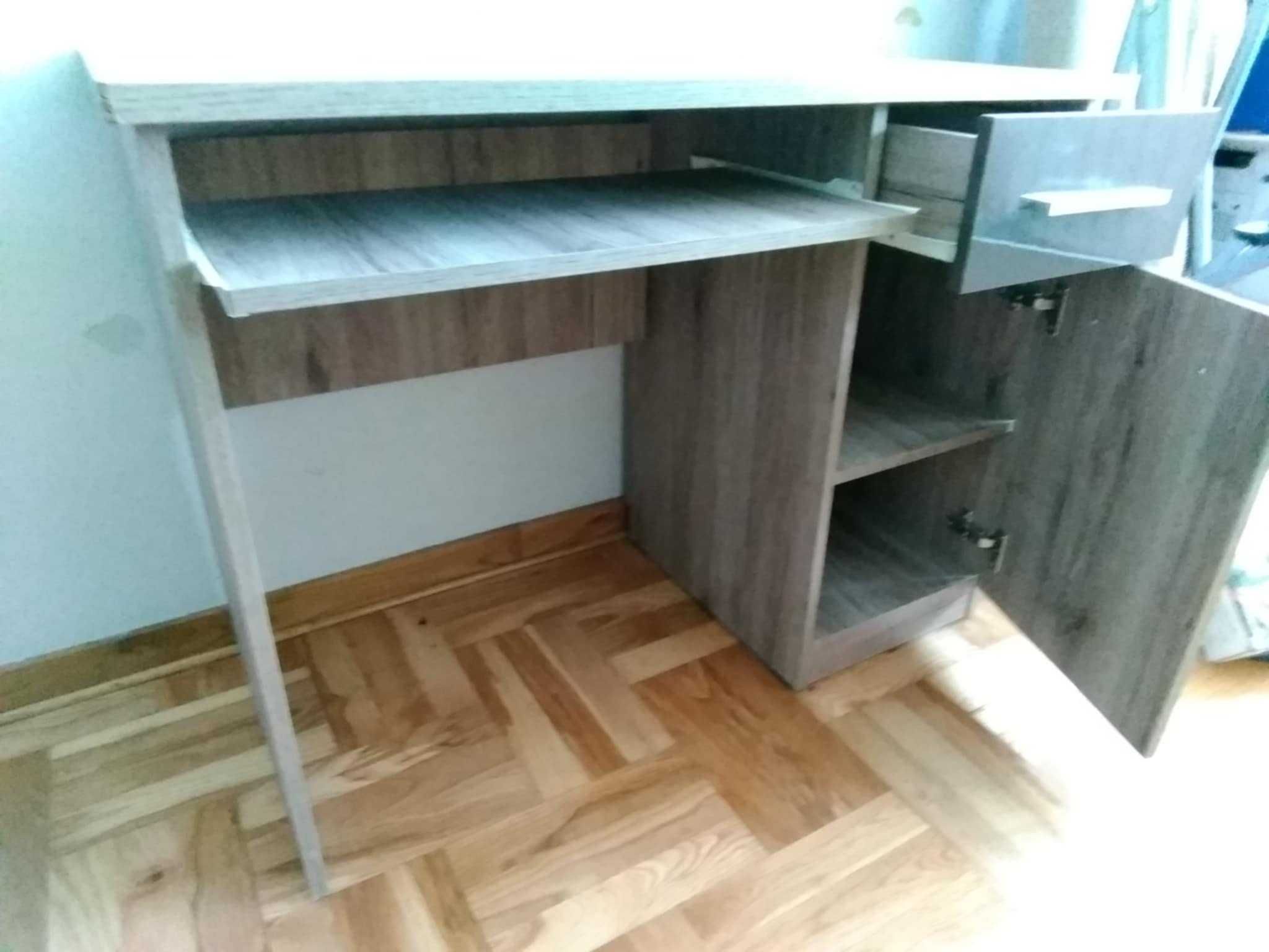 Biurko 1 drzwi 1 szuflada 100 x 76 x 50 (szer. x wys. x gł.)