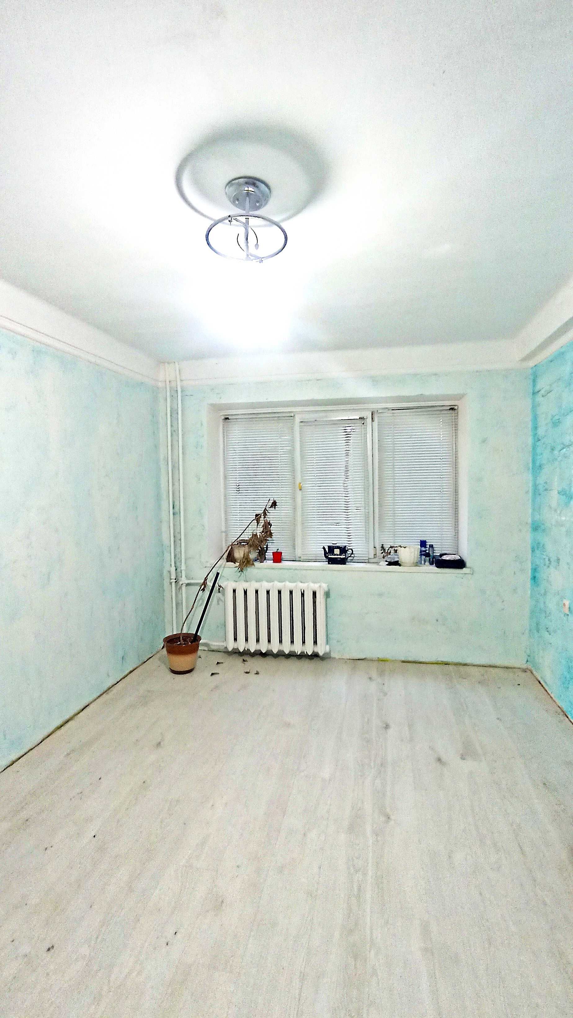 Продаж 2  кімн. квартири на вул . Кибальчича, 8а за 36 500 дол