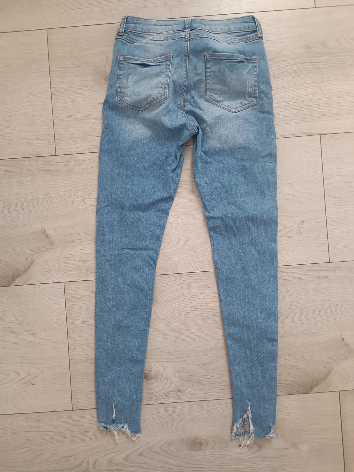 Spodnie damskie dżinsowe Denim Co. r. 36