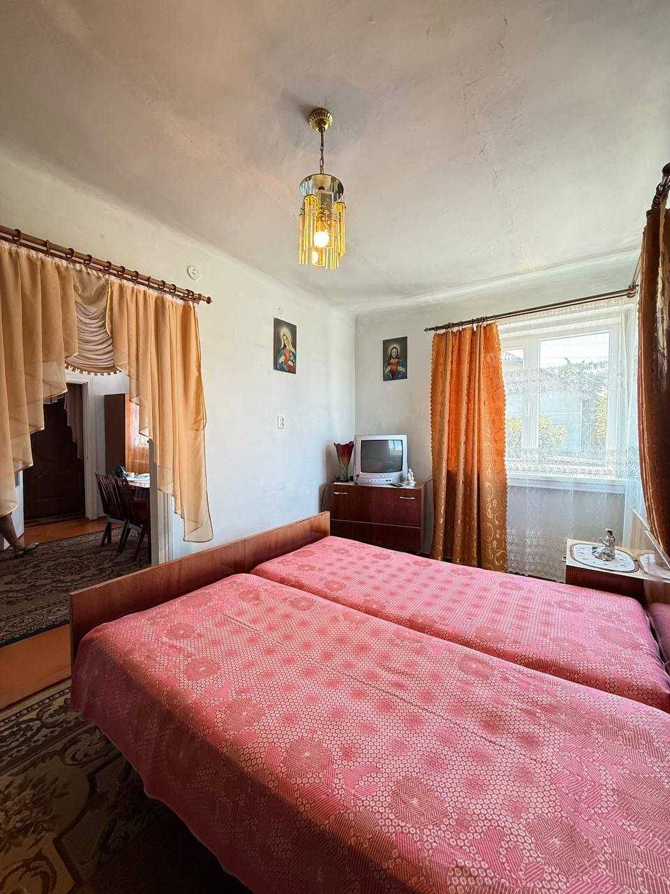 Продаж 2 кімнатної квартири