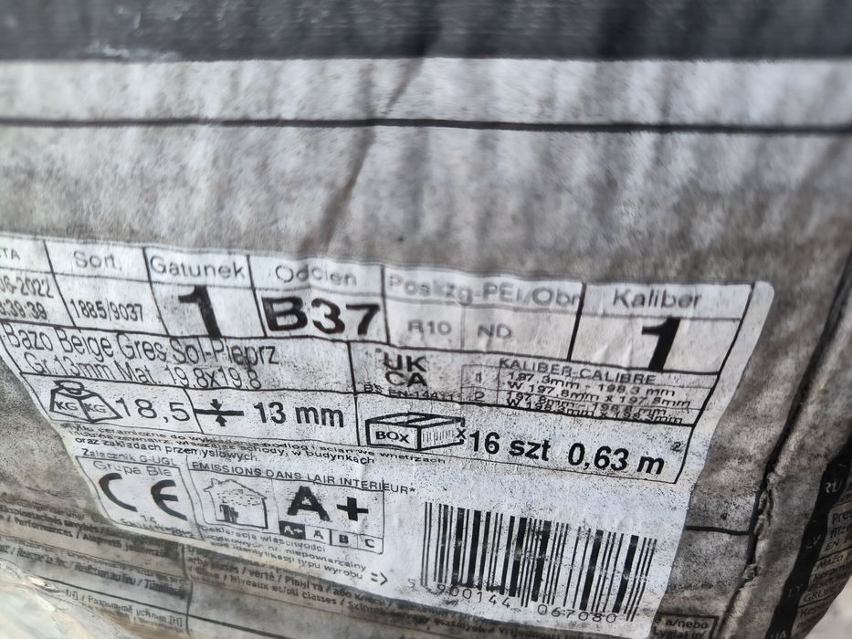 Gres techniczny Paradyż Bazo Beige sól pieprz mat 19,8x19,8 gr 13mm