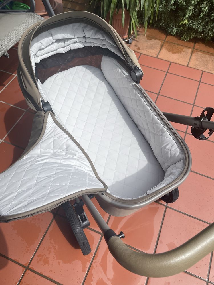 Wózek 3w1 Venicci Tinum Upline Leo