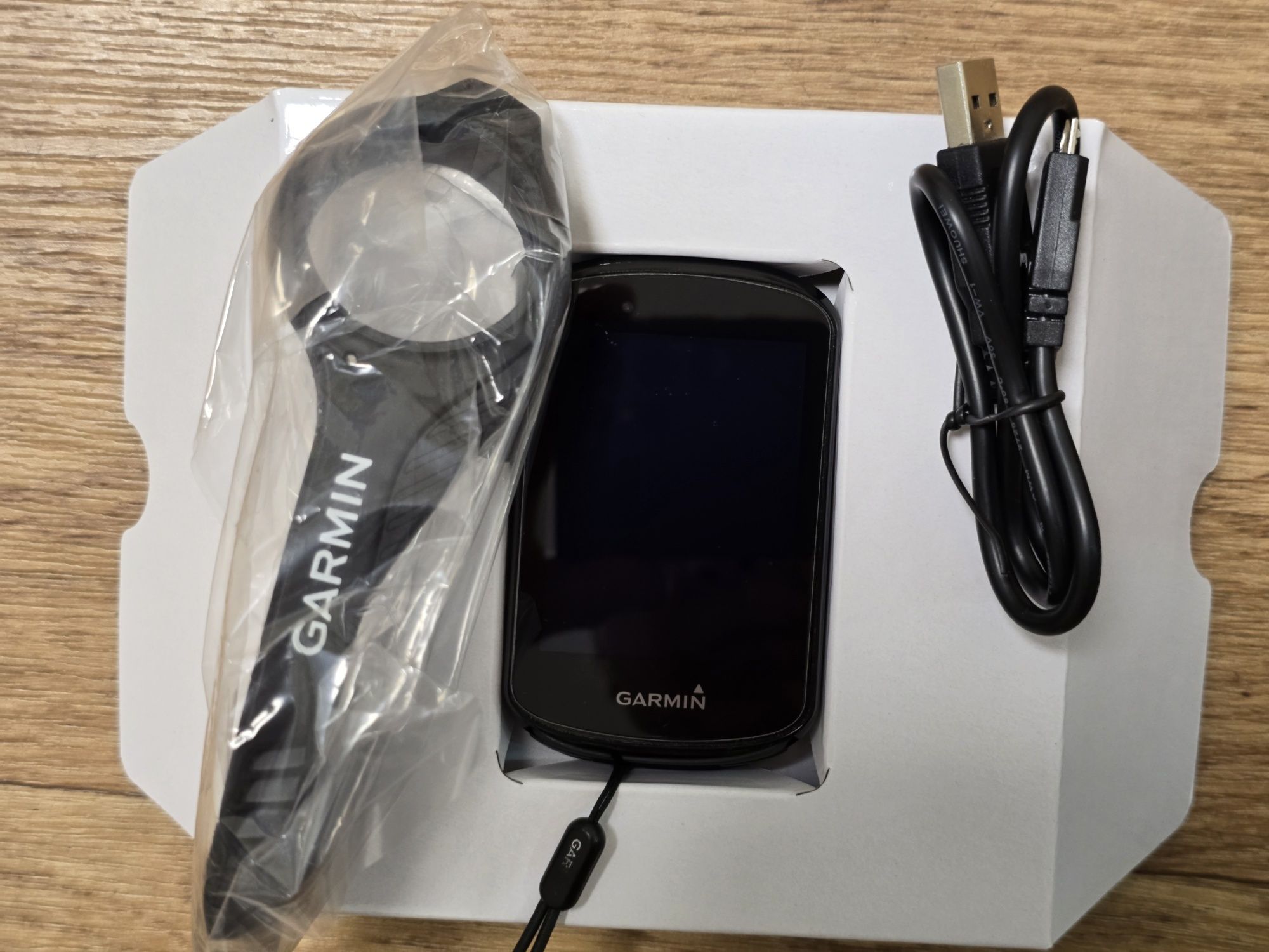 Garmin edge 830 навігатор .