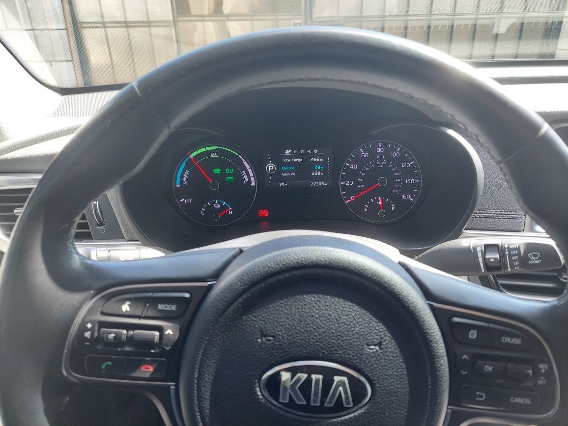 Kia Optima Hybrid Plug-in,  2016г.