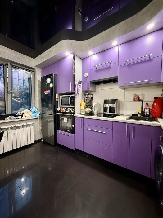 Продажа 3 ком. 10 мкрн. Левый берег