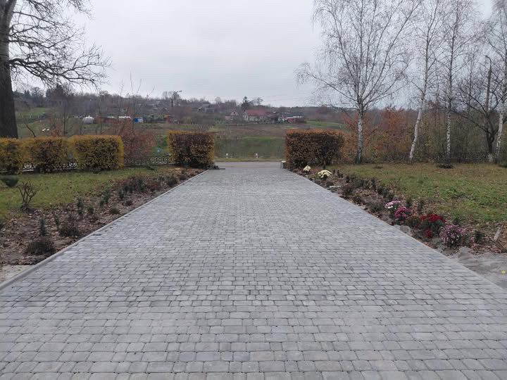 Укладання  бруківки