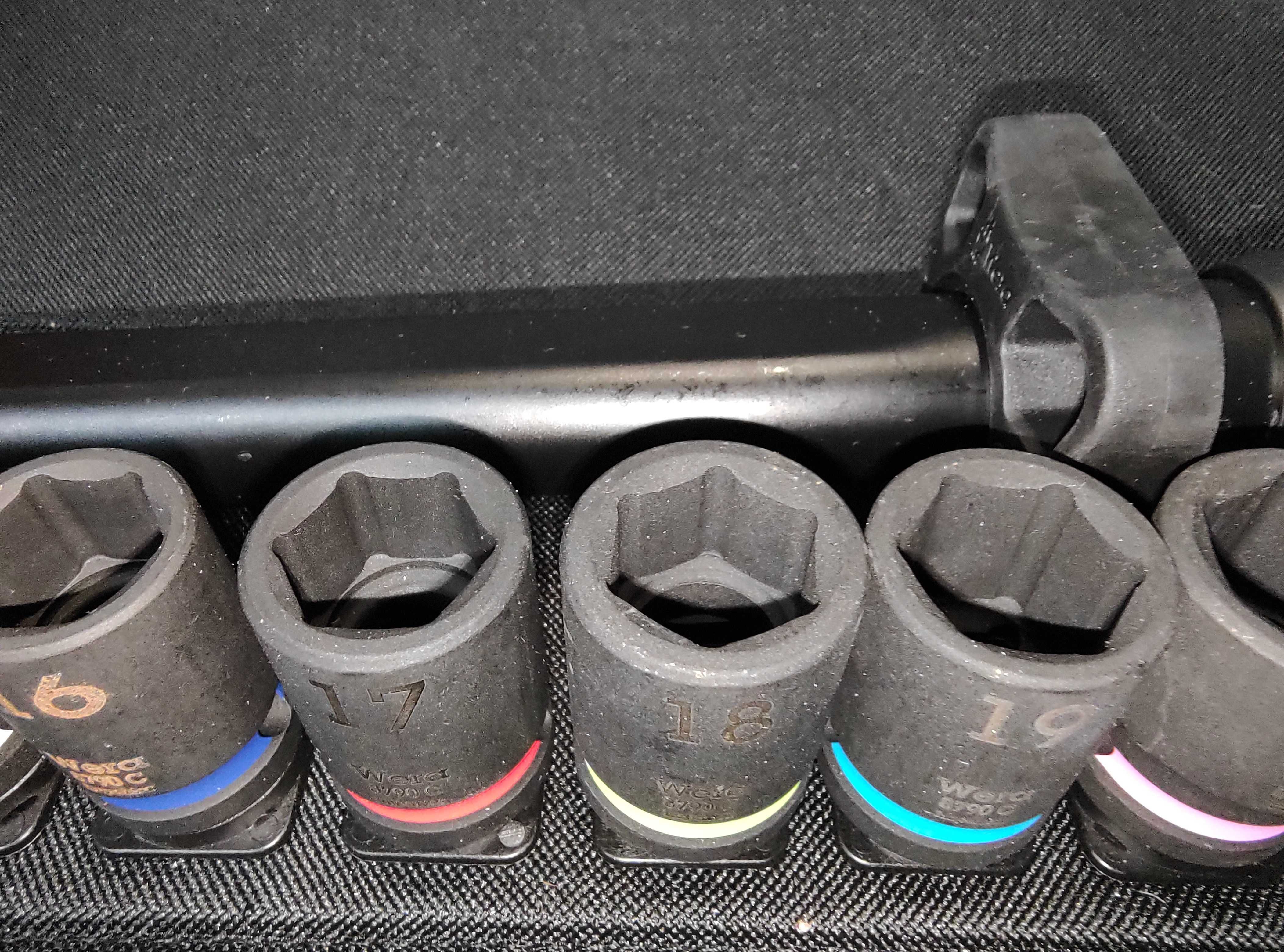 WERA Klucz dynamometryczny
Click-Torque zestaw 1/2 cala
40-200 Nm