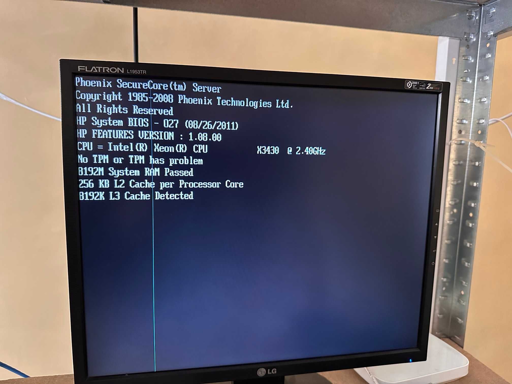 Сервер HP Proliant ML110 G6