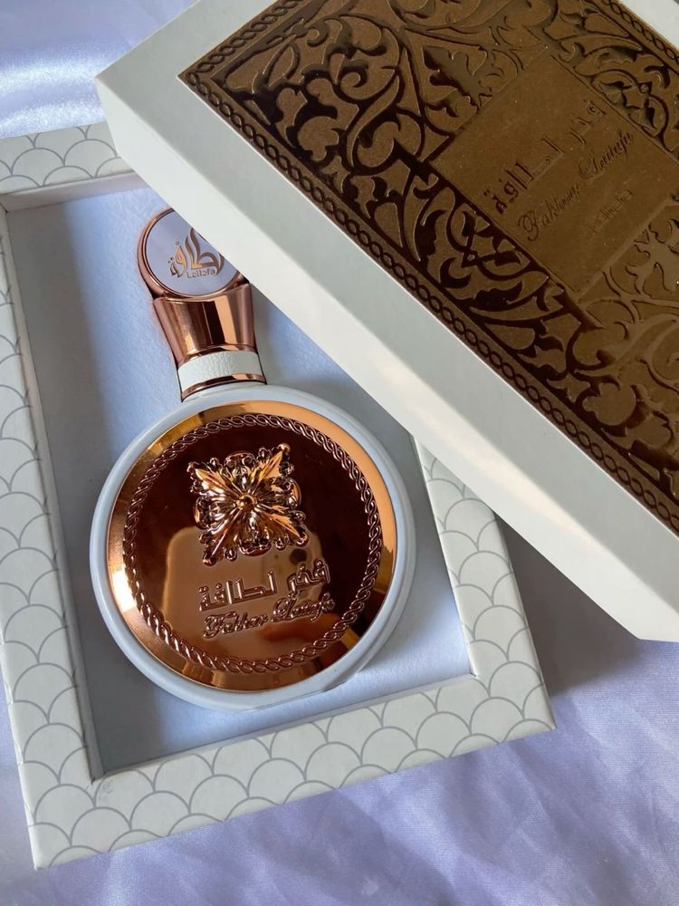Perfume Fakhar Rose