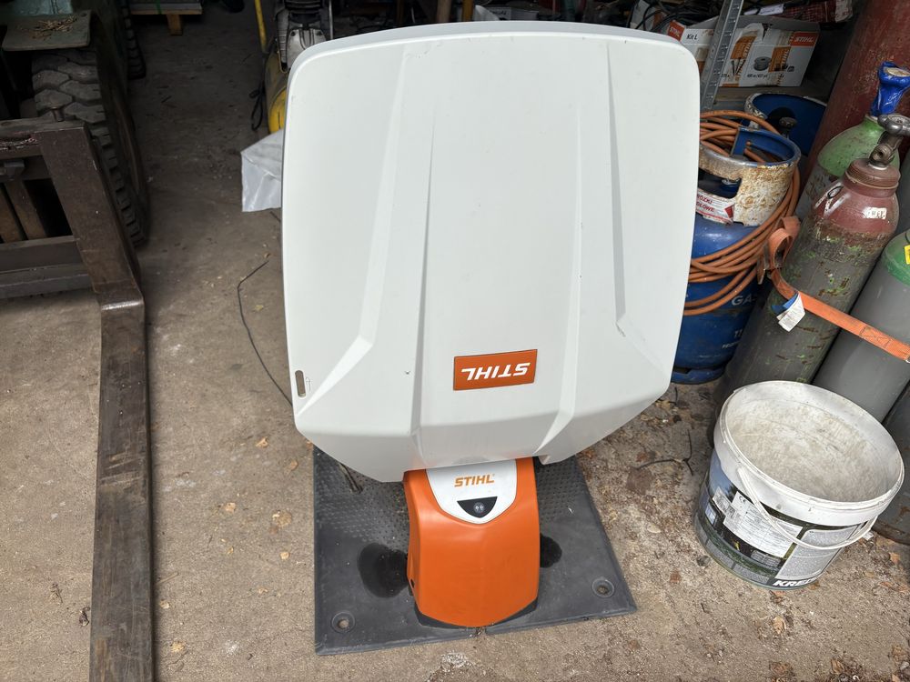 robot koszący stihl iMOW RMI 422 PC