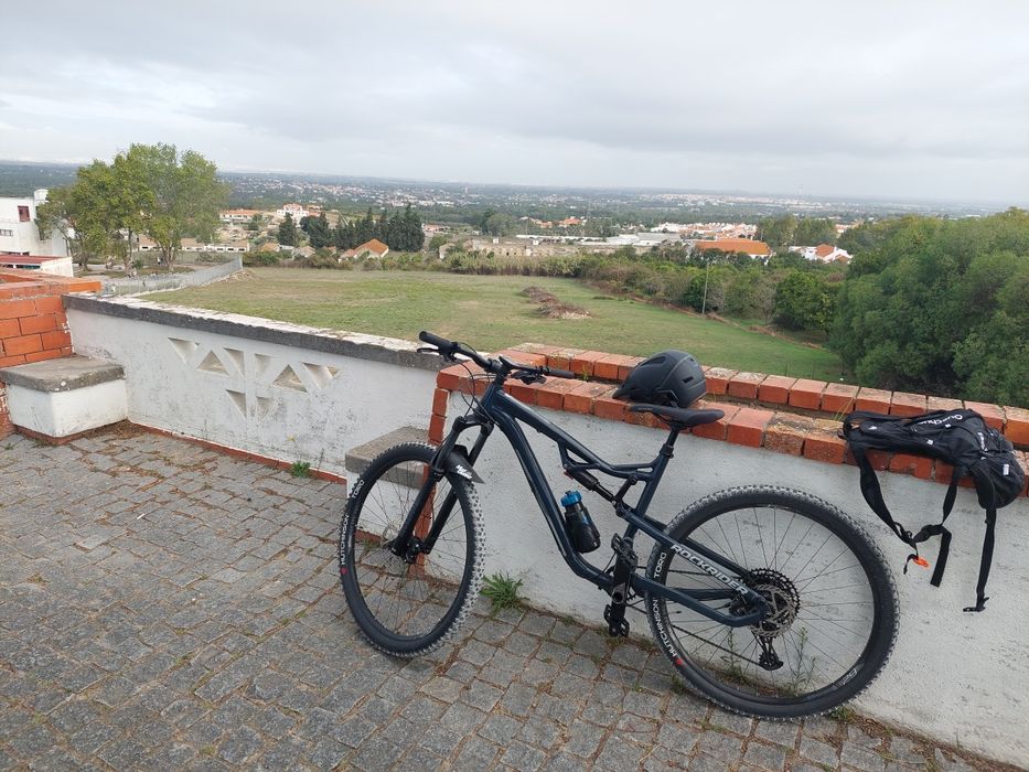 Bicicleta all mountain