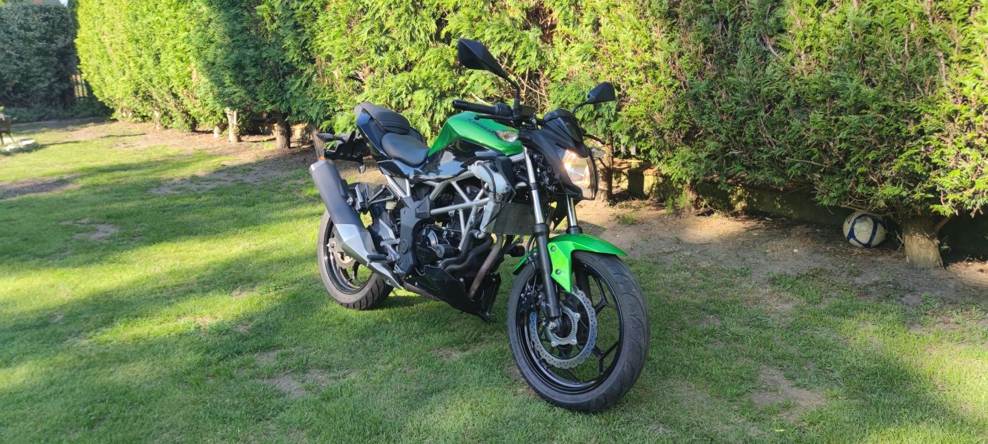 2021 Kawasaki Z125 bez owiewek bocznych