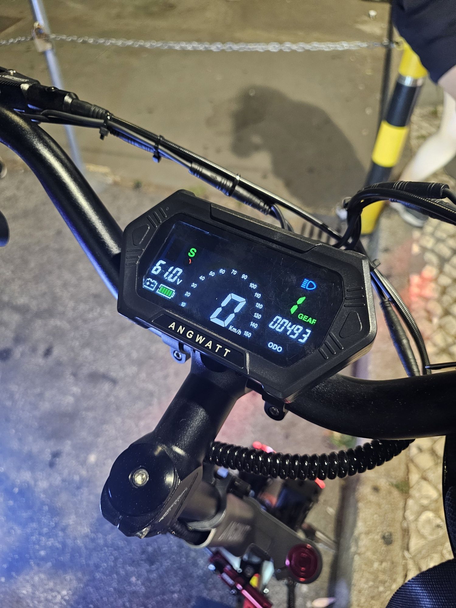 Trotinete eléctrica angwatt t1