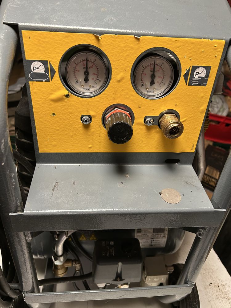 Kompresor Schneider Compact Master CPM 260