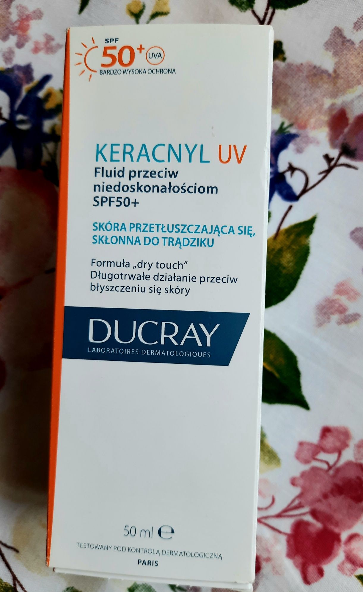 Ducray Kerancyl UV fluid przeciw niedoskonałościom SPF 50+
