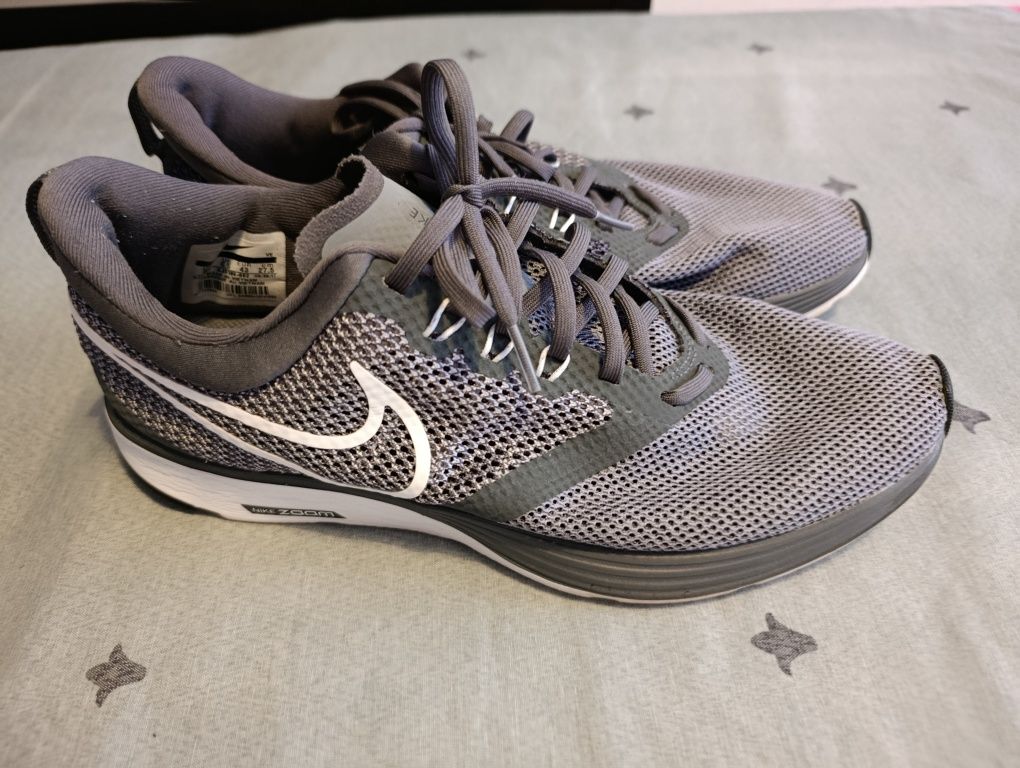Buty Nike Zoom Strike r43
