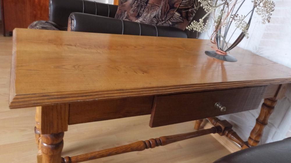журнальный деревянный столик ручной работы с ящиком для мелочей лак