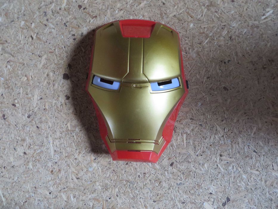 maska halloween iron man