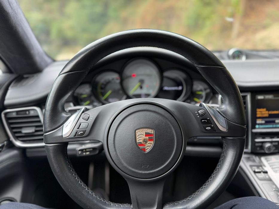 Porsche Panamera S E-Hybrid
