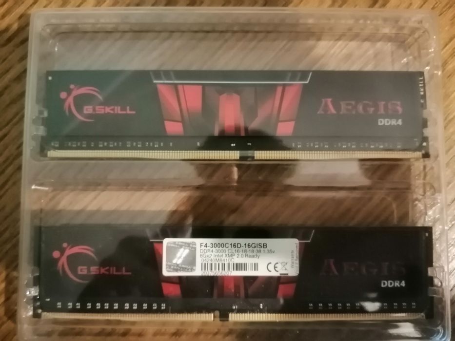 Pamięć RAM 2x8 16GB DDR4 CL16