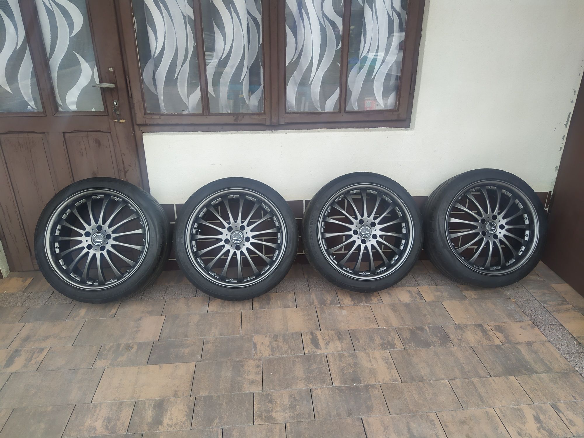 4 Felgi koła z oponami 19" 5x114.3 ET 30 Mazda Kia Hyundai Ford Toyota