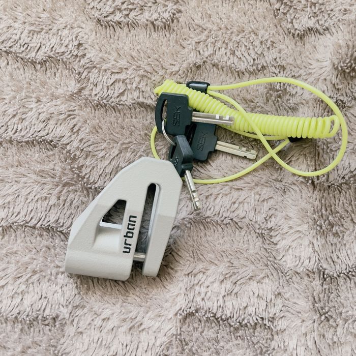 Замок дісковий на мотоцикл