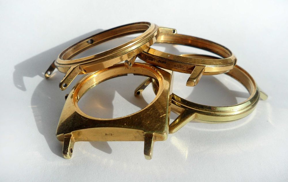 ЗОЛОЧЕННЫЕ AU-20 часы ЛУЧ, сделано в СССР 70-х.