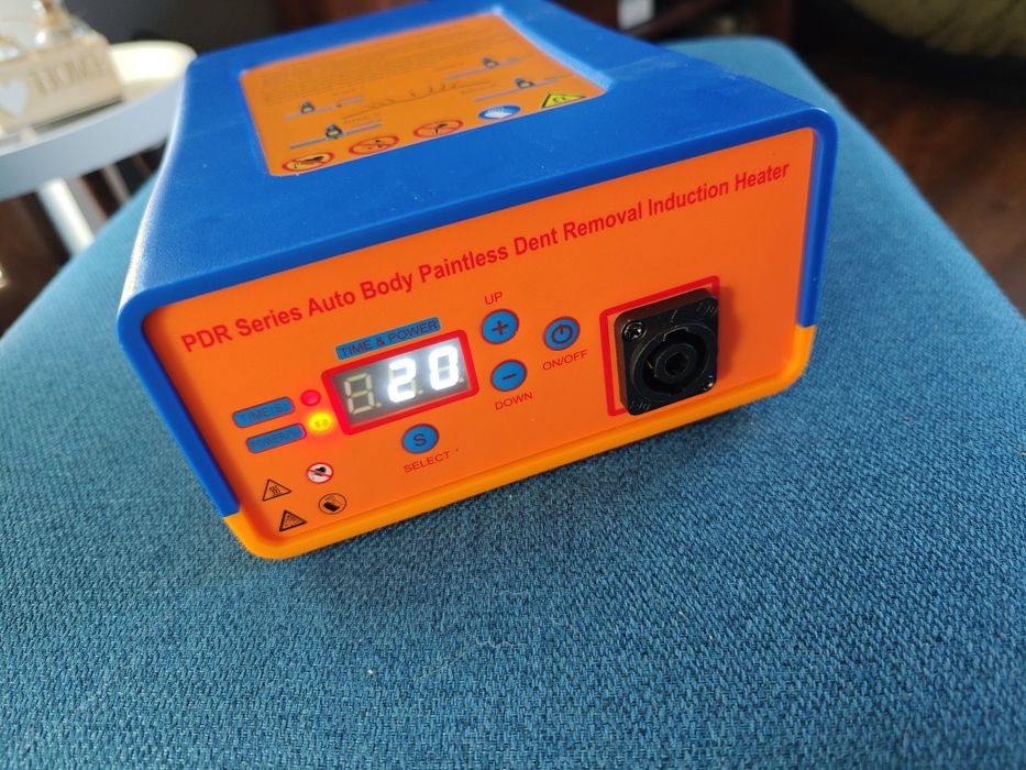 Nagrzewnica indukcyjna elektromagnetyczna 1380W do wgnieceń karoserii