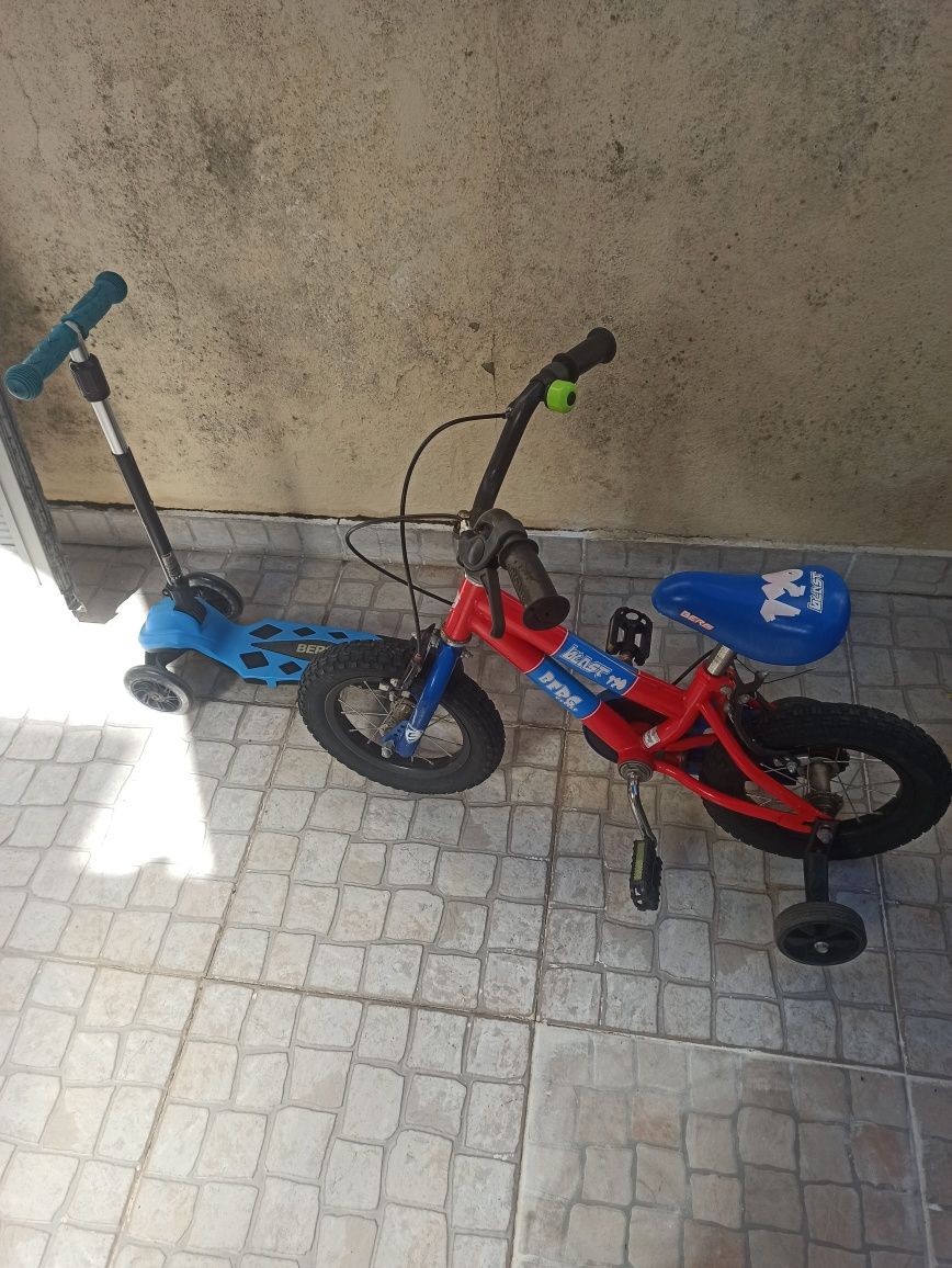 Bicicleta Berg roda 12  e trotinete Berg