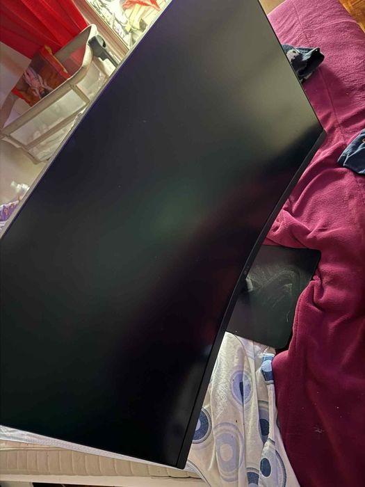 Monitor LG curve + colunas qilive