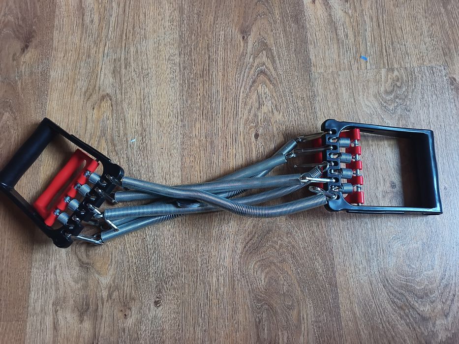 Przyrząd do ćwiczeń