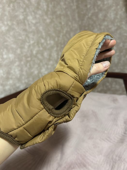 Одяг для собак ( жилетка)