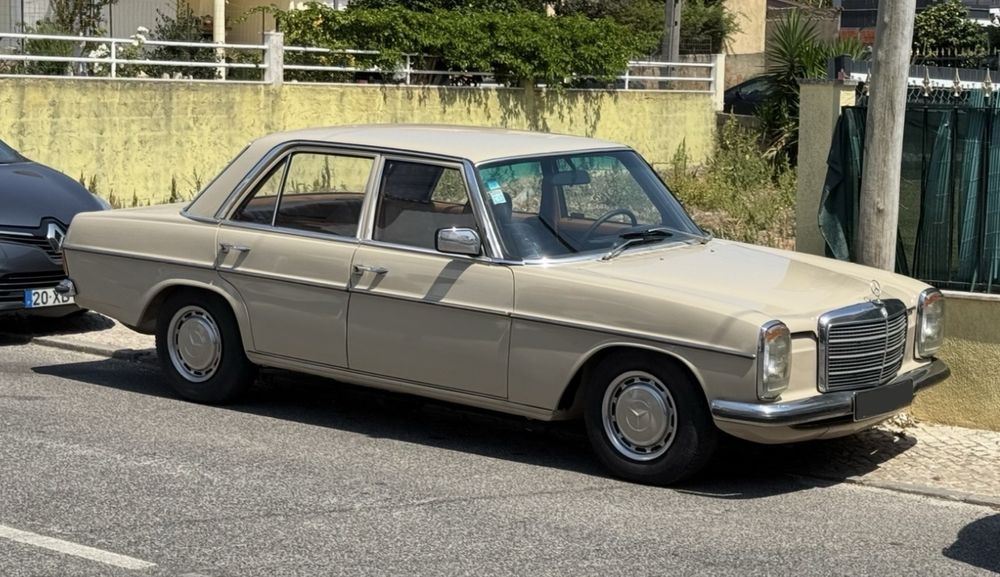 Mercedes w115 220d