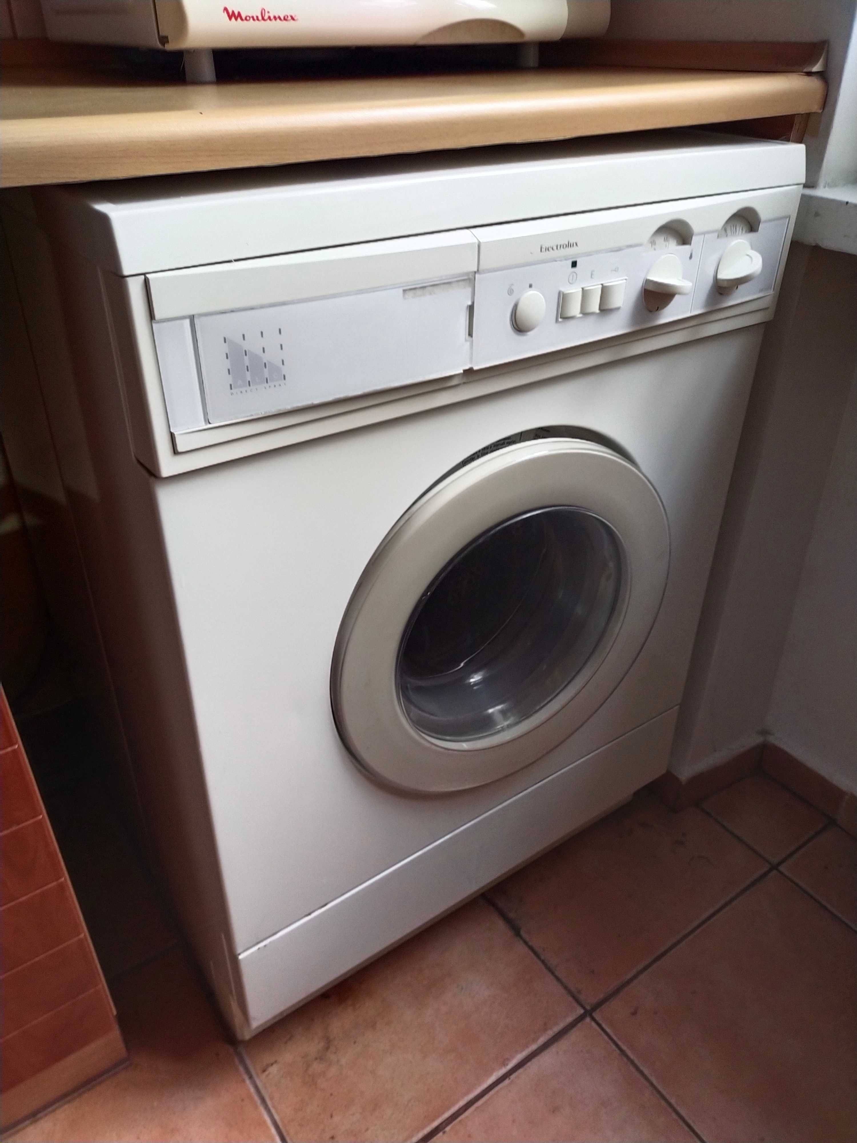 Pralka electrolux - oddam za darmo - odbiór do wtorku do 14.00