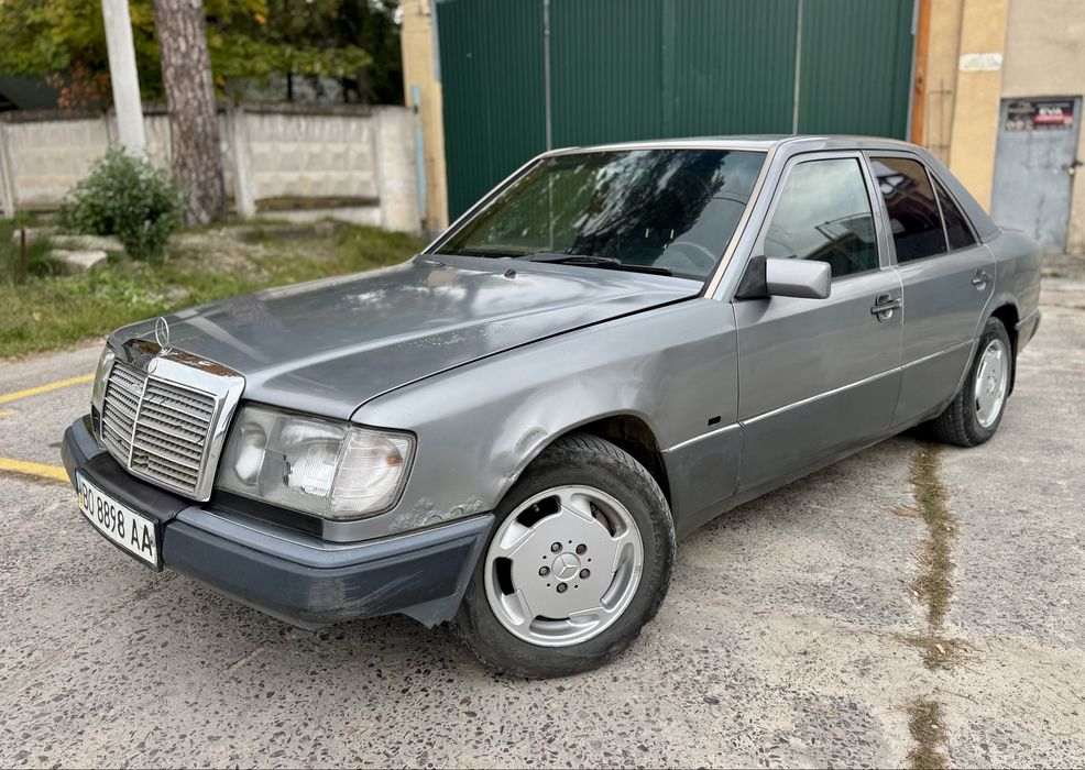 Mercedes W 124 2.5 D E-class