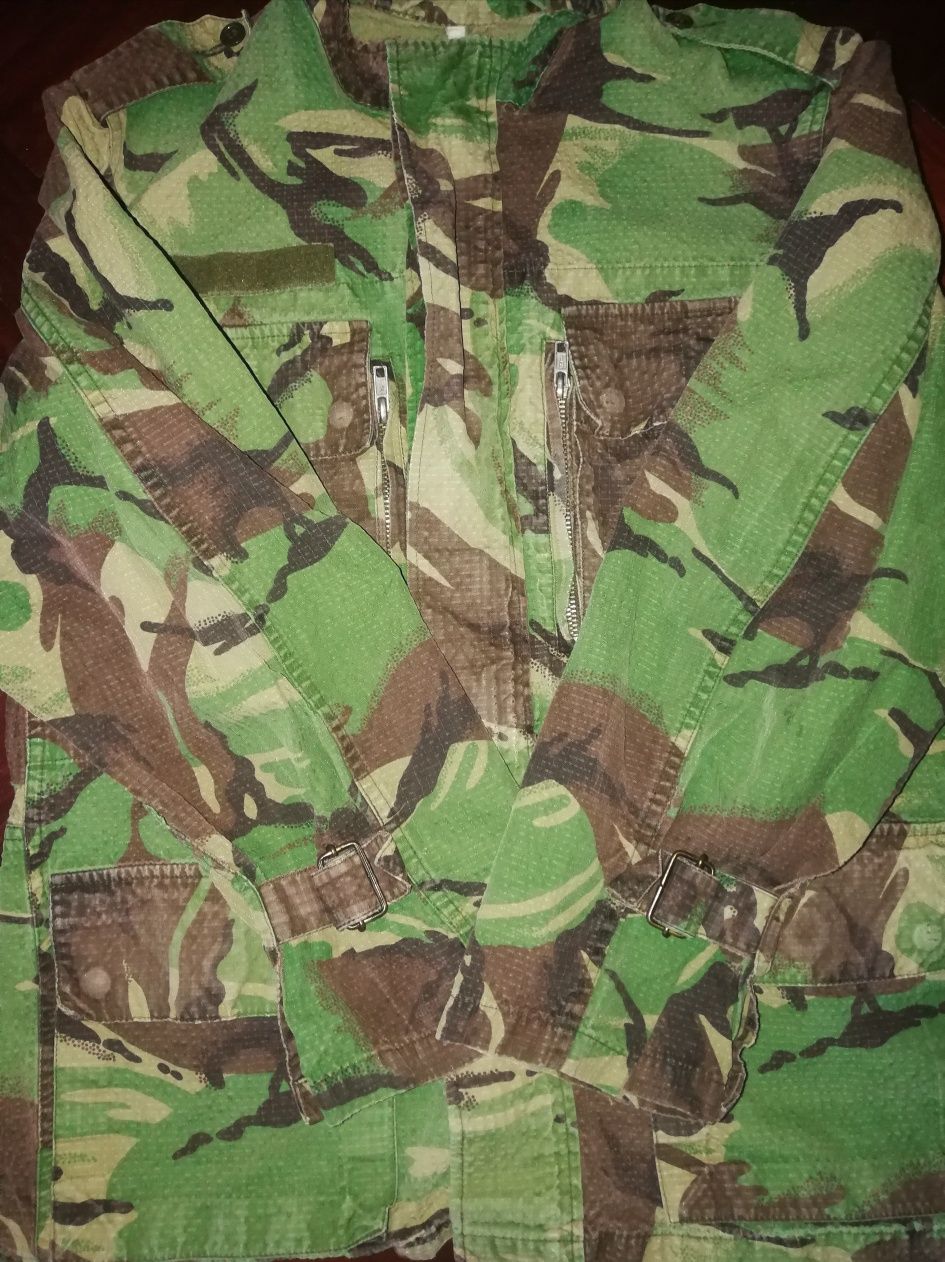 Casaco camuflado