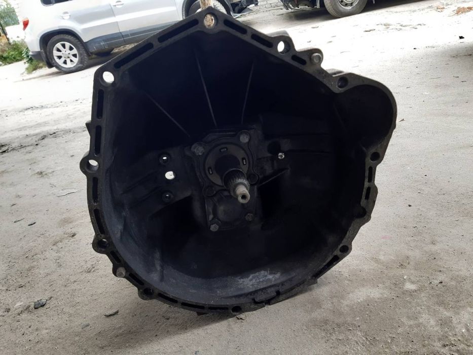 Коробка передач 124 Mercedes 124