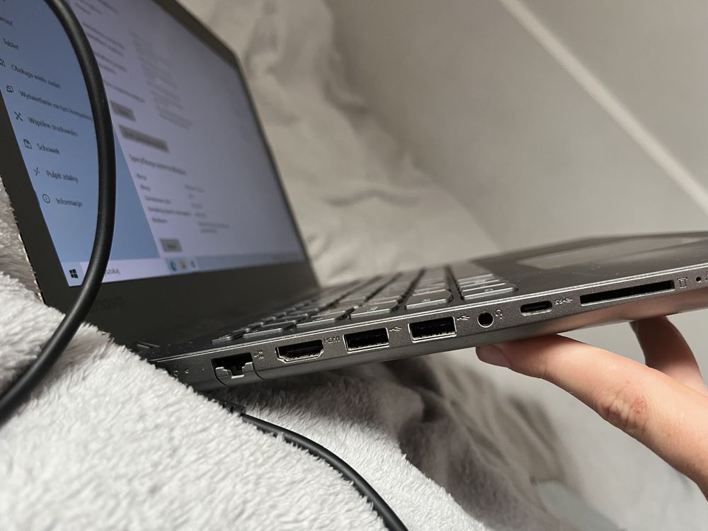 Laptop Lenovo ideapad 520-15IKB - stan używany