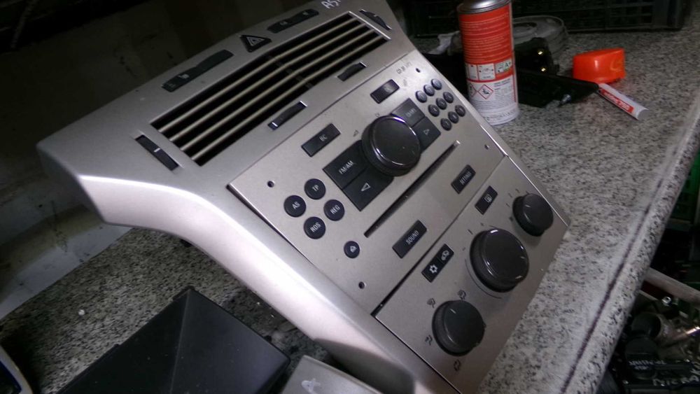 Wrz55 Opel astra H radio odtwarzacz cd30 mp3 zestaw wyświetlacz ramka