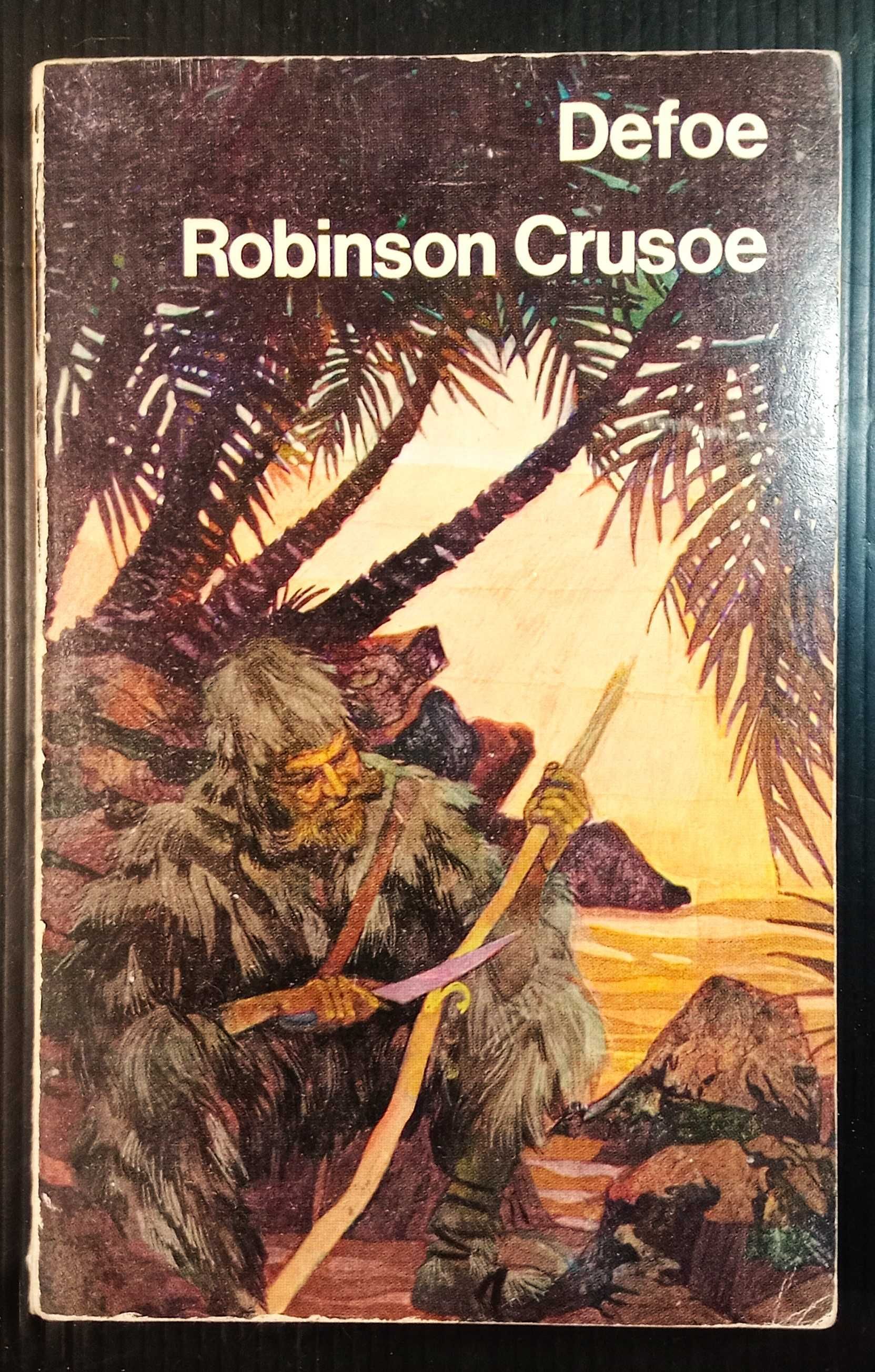 Livro em Inglês - Robinson Crusoe - Dafoe