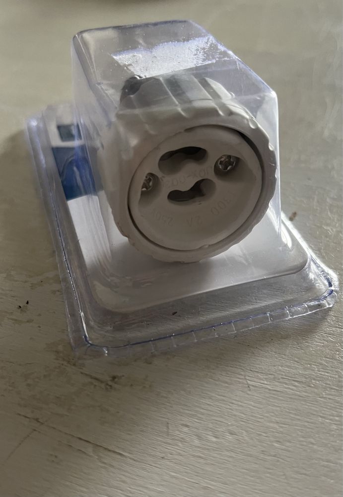 Adapter zarówka z e14 na gui10 przejsciowka