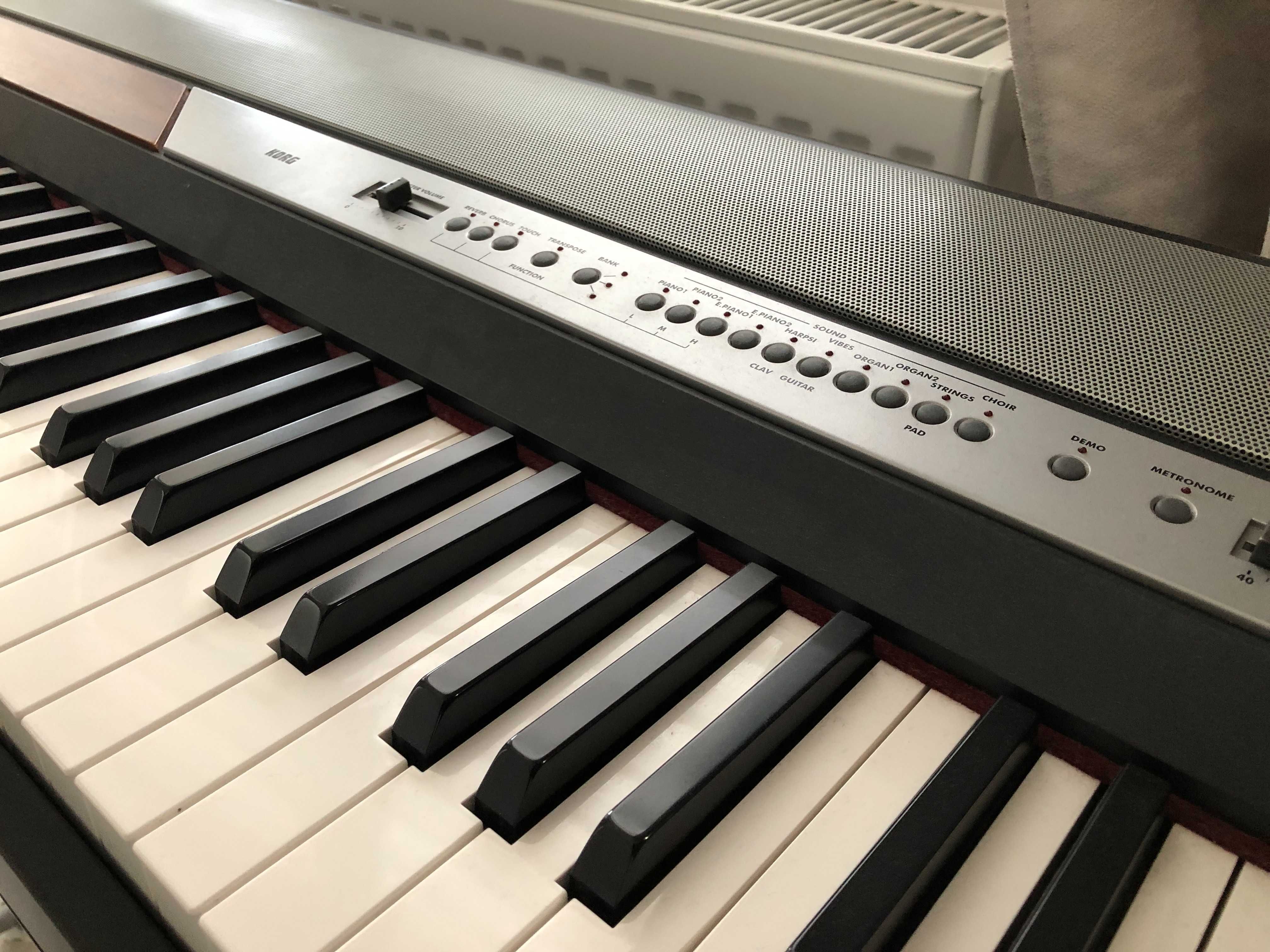 Pianino cyfrowe Korg SP-250 SB