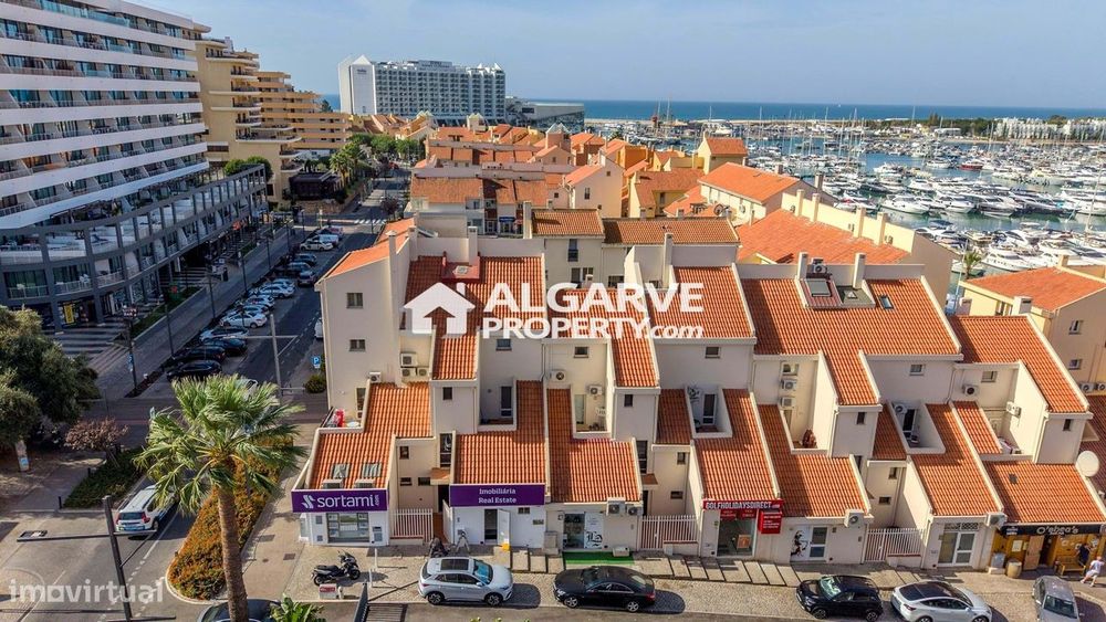 Apartamento T1 Duplex com Vista para a Marina no Centro de Vilamoura